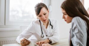 What You Need to Know When Looking for the Best Hormone Therapy Specialist